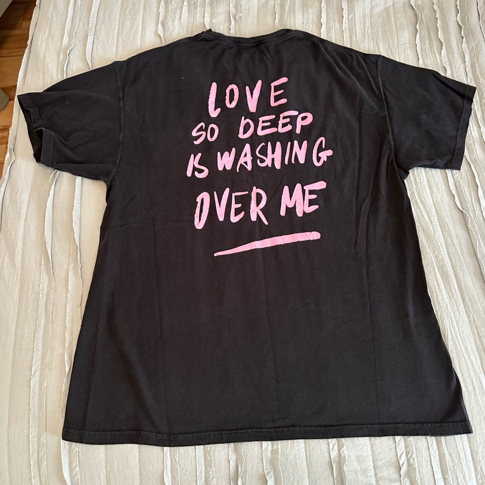 Hillsong Young & Free Sinking Deep T-Shirt | Size XL